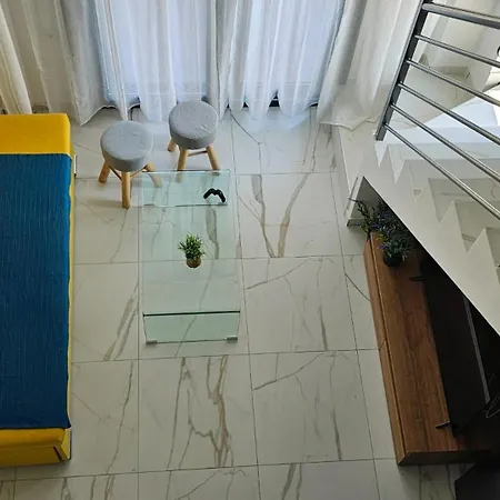 Terpsi's Loft With Pool Access By Horizon Homes