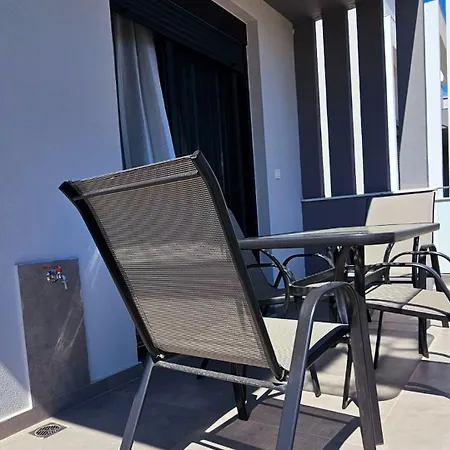 Terpsi's Loft With Pool Access By Horizon Homes Apartament *